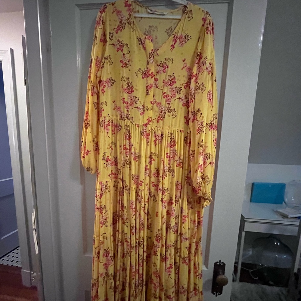 Yellow and pink flower Zara